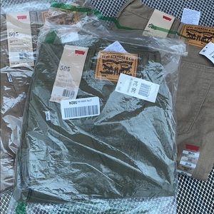 NWT Levi Men’s jeans